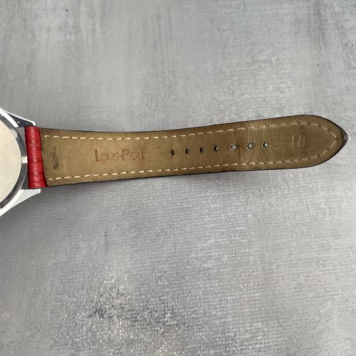 Montre quartz DISNEY WATCH Avronel Mickey bracelet rouge fonctionne pile neuve