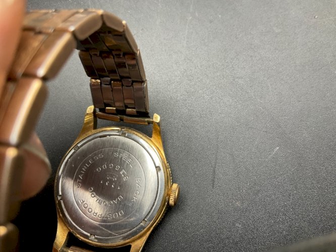 Montre vintage Lebem calibre 238c