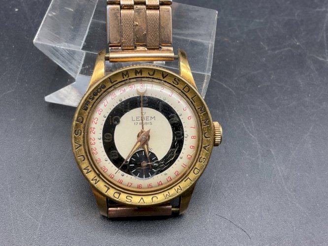 Montre vintage Lebem calibre 238c