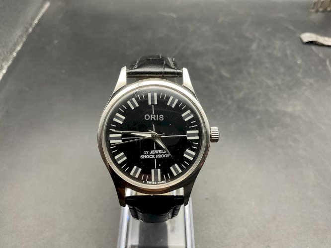 Montre Vintage Oris 17 Jewels shock proof calibre 696