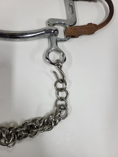 MORS DE CHEVAL EN METAL ET CUIR N° 1