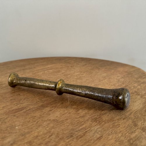 Mortier à ailettes et son pilon XVIIe en bronze M3463