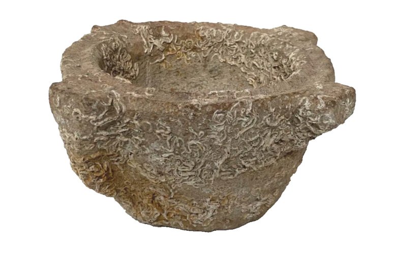 Mortier a oreilles en pierre du XVIII siècle