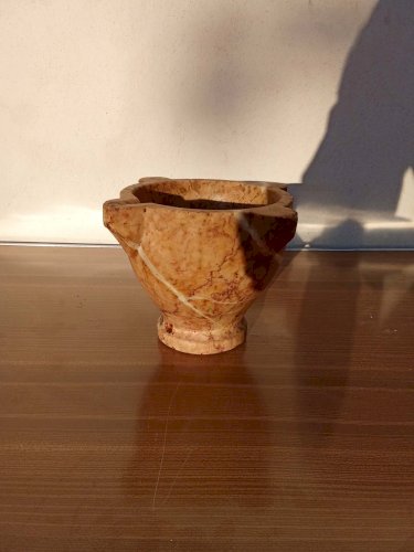 Mortier en marbre rose ancien du xix siècle