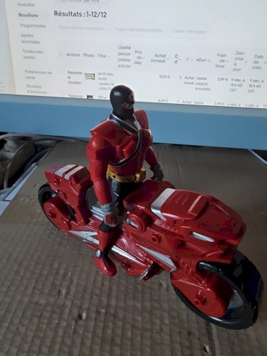 motard , figurine power rangers