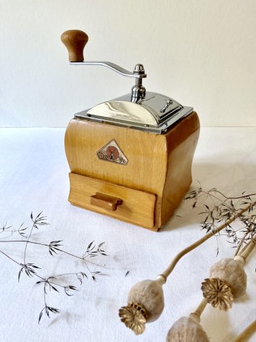 Moulin à café en bois, marque Deve (Pays-bas), années 1950