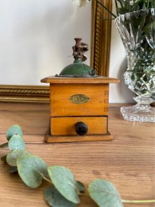 Moulin à café Peugeot vert