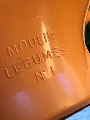 Moulin à légumes vintage orange N•1