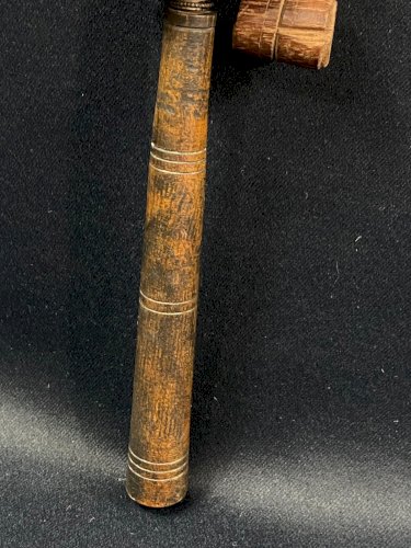 Moulin à prière tibétain décor sculpté rehaussé de perles Tibet Népal Bouddhisme