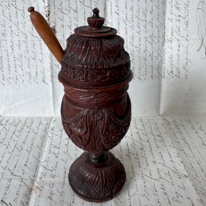 Moutardier pot couvert en corozo XIXe avec sa cuillère travail de pont M4080