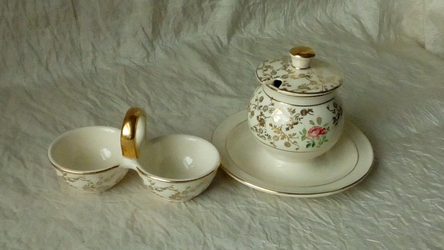 MOUTARDIER SALIERE EN FAIENCE VILLEROY BOCH METTLACH FRANCE-SAAR*