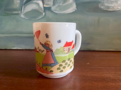 Arcopal Butterfly Hunt Mug