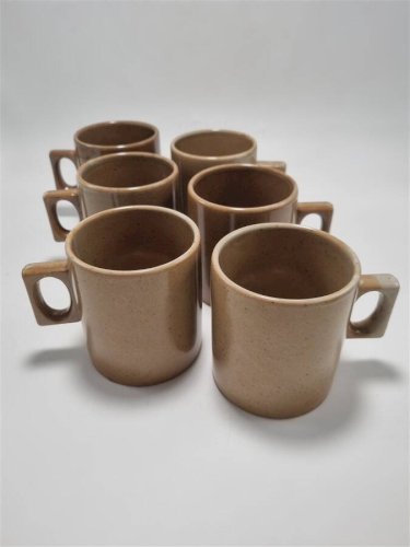 Mugs en grès