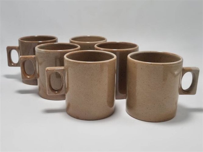 Mugs en grès