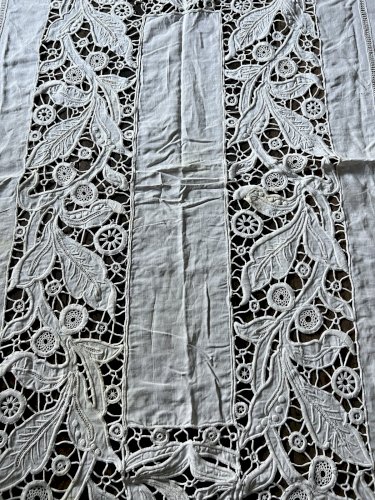 Nappe Ancienne 19e Siècle collection Coton Dimension 148x216 broderie Richelieu