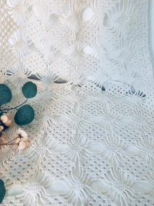 Vintage tablecloth/table runner