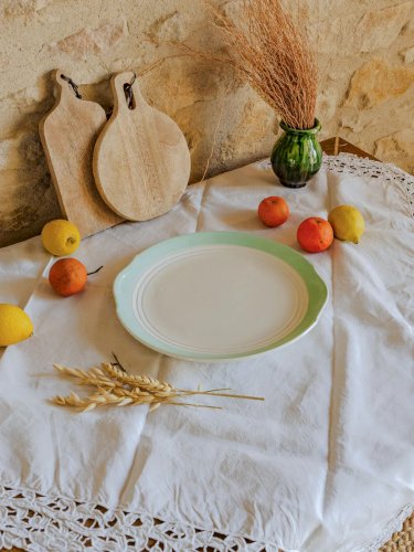 Nestor, le plat à gâteau en faïence N°513