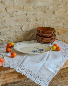 Nestor, the earthenware serving dish No. 536