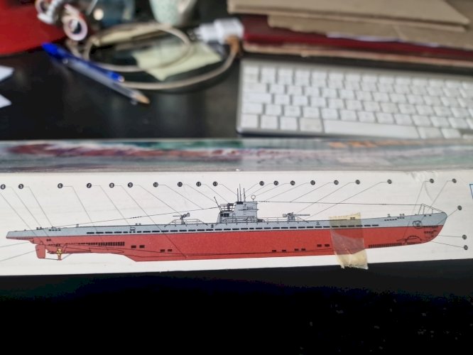 NICHIMO MAQUETTE SOUS MARIN ALLEMAND U-BOAT TYPE IXB- 1.200e