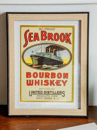 Nina, l'affiche publicitaire encadrée N°252