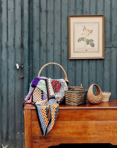 Nina, l'illustration encadrée dorée N°301