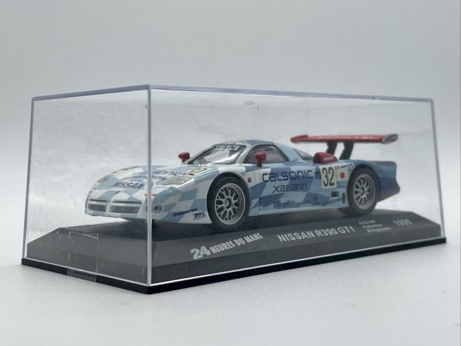 Nissan R390 GT1 (1998) 1/43 24 Heures du Mans