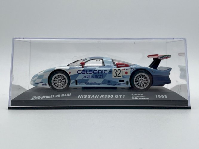 Nissan R390 GT1 (1998) 1/43 24 Heures du Mans