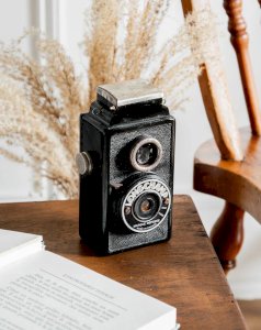 Nour, the vintage camera No. 29