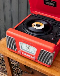 Nour, the vintage turntable No. 24