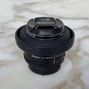Objectif Nikon AF Nikkor 50 mm 1:1.8D 536920 Visitar Yelow N°8 G7025