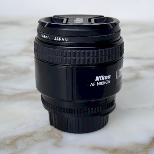 Objectif Nikon AF Nikkor 85 mm 1:1.8D Y4862 mm G7022