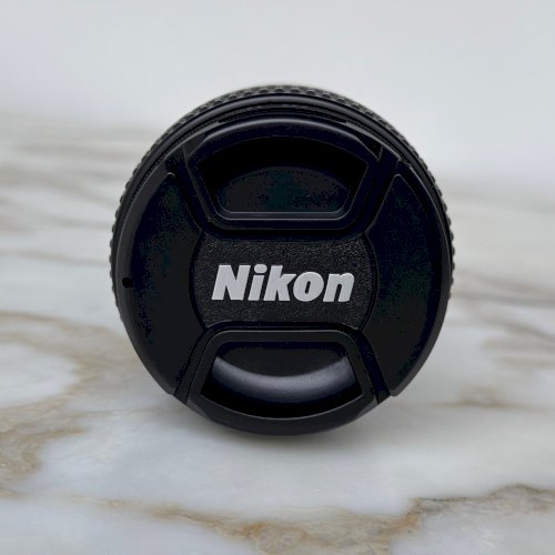 Objectif Nikon AF Nikkor 85 mm 1:1.8D Y4862 mm G7022