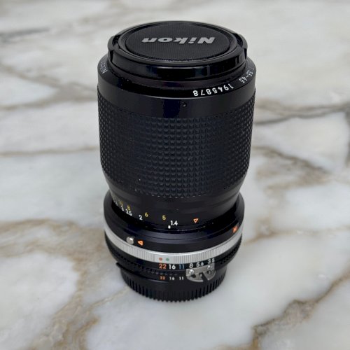 Objectif Nikon Zoom Nikkor 35-105 mm 1:3.5-4.5 1945878 G7021