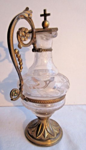 Objet religieux, Burette d'église, cristal ciselé et laiton doré, Napoléon III