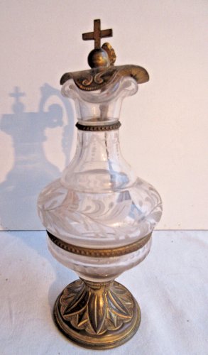 Objet religieux, Burette d'église, cristal ciselé et laiton doré, Napoléon III
