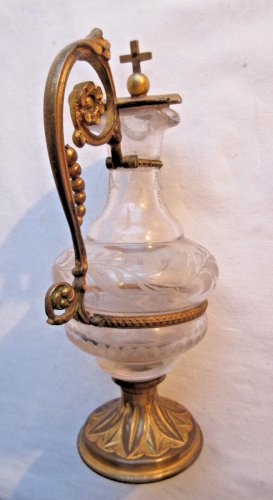 Objet religieux, Burette d'église, cristal ciselé et laiton doré, Napoléon III