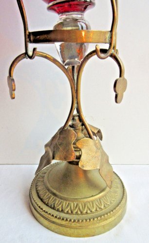 Objet religieux Lampe d'autel à poser laiton doré et cristal rouge, Napoléon III