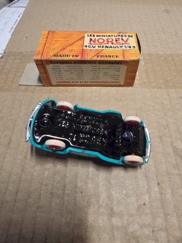 OCCASION NOREV 4cv Avec Boite Fac Simile