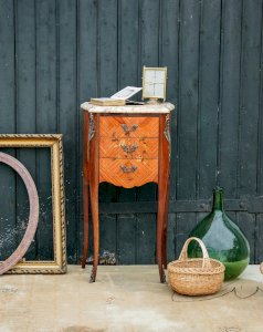 Odile, la table de chevet en bois de rose N°504