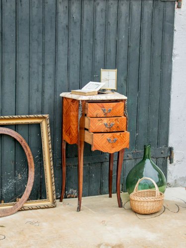 Odile, la table de chevet en bois de rose N°504