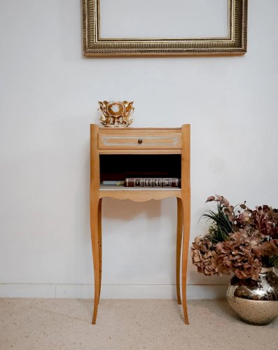 Odile, la table de chevet en bois N°1170
