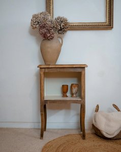 Odile, the wooden bedside table No. 1172