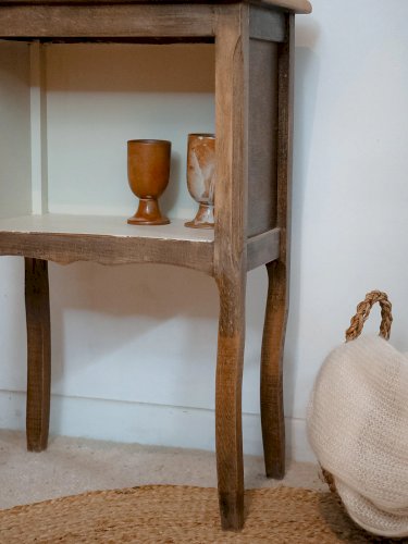 Odile, la table de chevet en bois N°1172