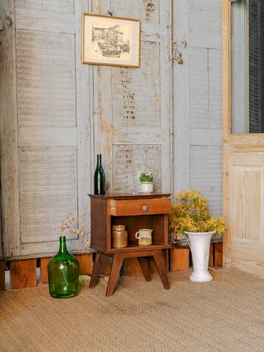 Odile, la table de chevet en bois N°1191