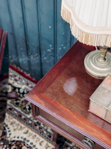 Odile, la table de chevet en bois N°431