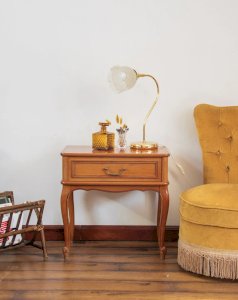 Odile, the wooden bedside table No. 477