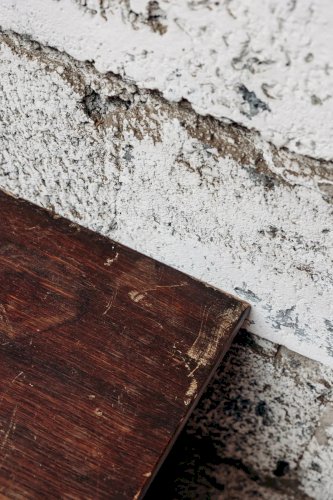 Odile, la table de chevet en bois N°497