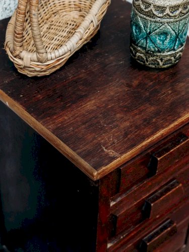 Odile, la table de chevet en bois N°497