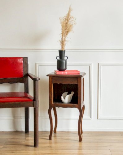 Odile, la table de chevet en bois N°547