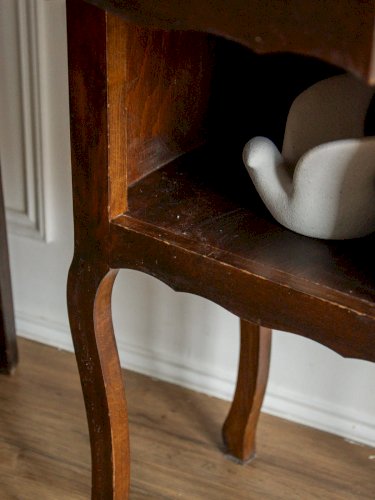 Odile, la table de chevet en bois N°547